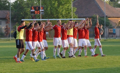 Iváncsa KSE-Vecsés FC (fotó Varga Luca)